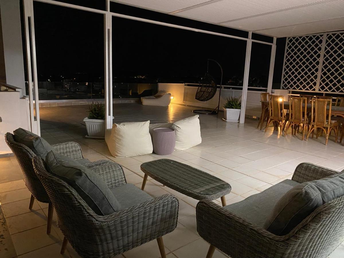 Villasonboard Vouliagmeni Penthouse Veranda Sea-View & Beach เอเธนส์ ภายนอก รูปภาพ